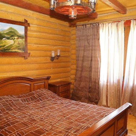 Норіс Hotel Mihovo Kültér fotó
