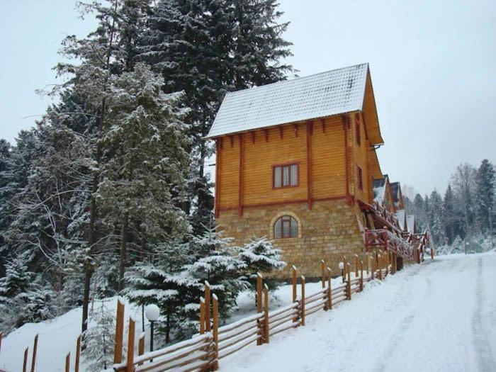 Норіс Hotel Mihovo Kültér fotó