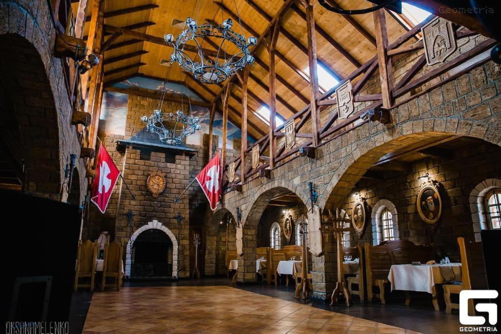 Норіс Hotel Mihovo Kültér fotó