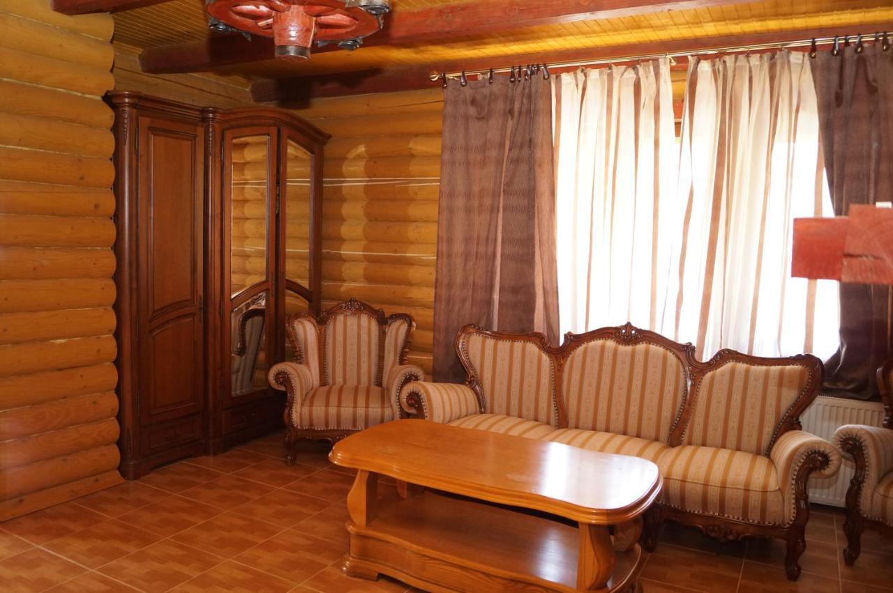 Норіс Hotel Mihovo Kültér fotó
