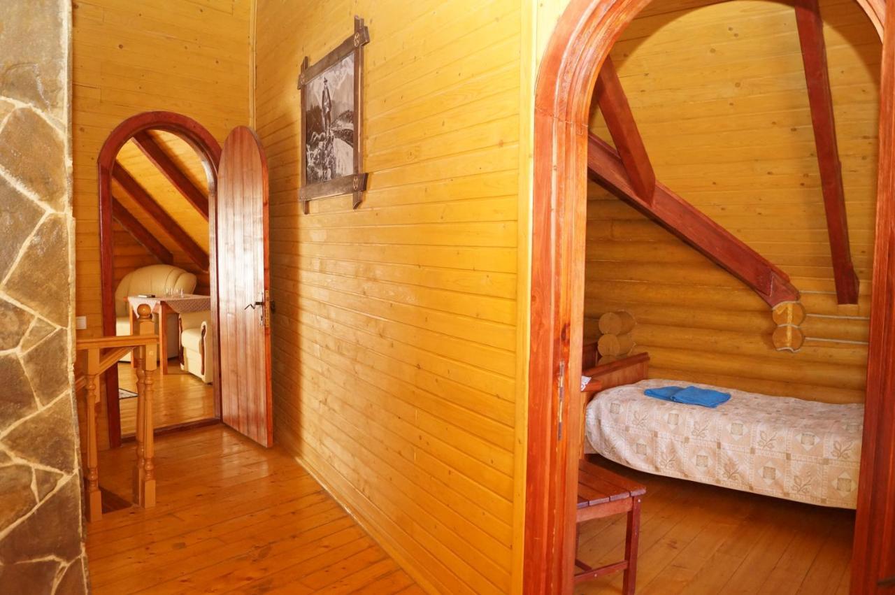 Норіс Hotel Mihovo Kültér fotó