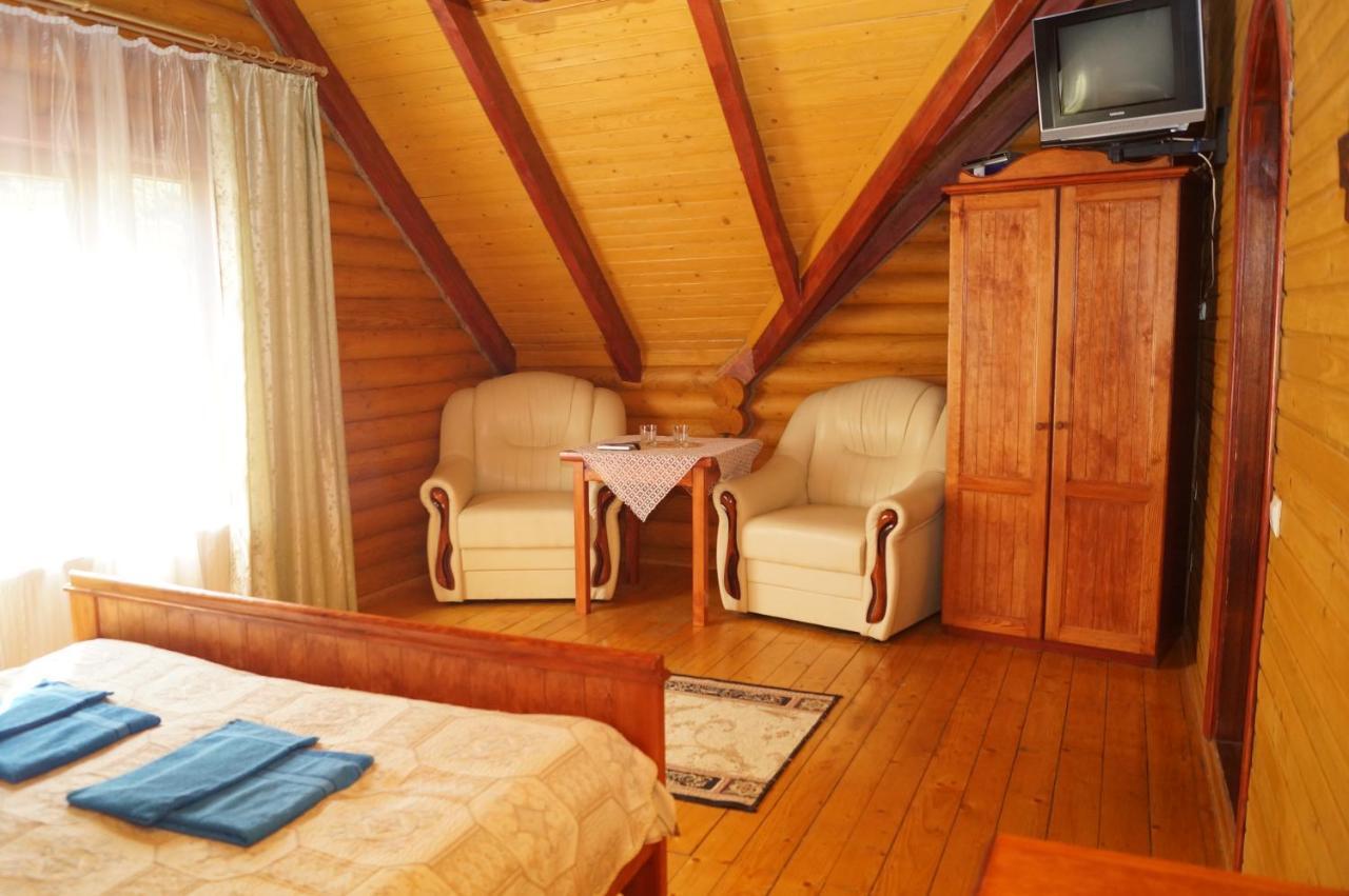 Норіс Hotel Mihovo Kültér fotó
