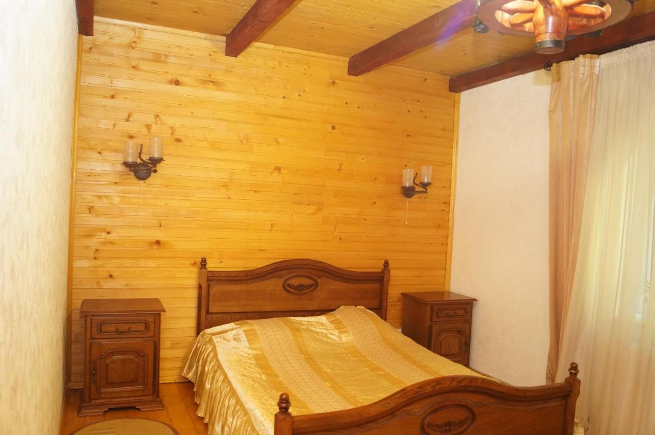 Норіс Hotel Mihovo Kültér fotó