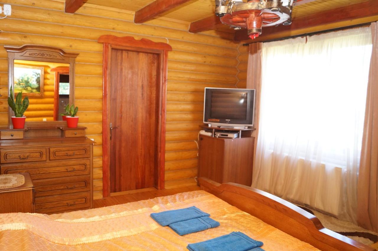 Норіс Hotel Mihovo Kültér fotó